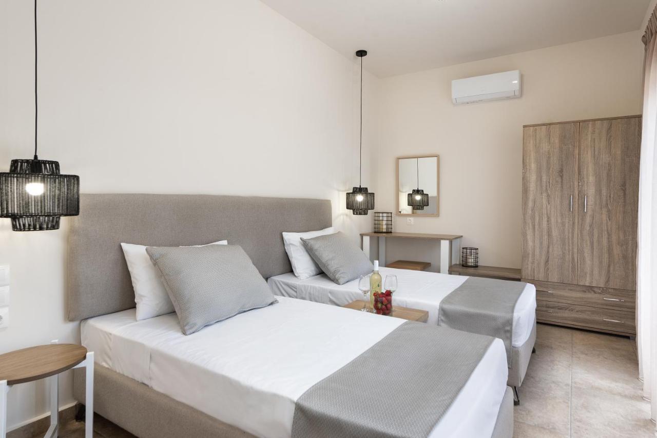 Апартаменты Anastasios House Stegna - Up Floor Архангелос Экстерьер фото